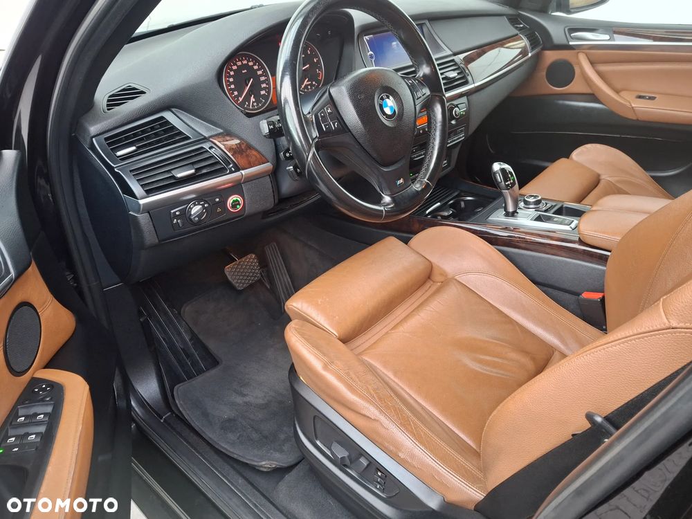 BMW X5 xDrive30i - 22