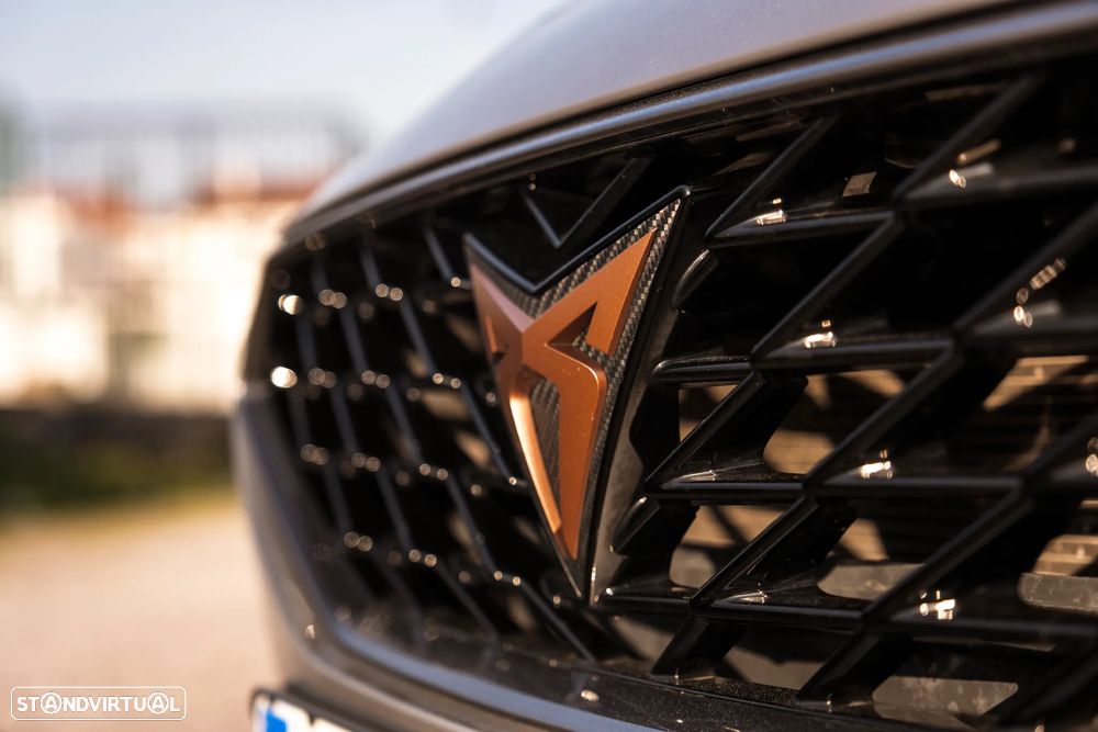 Cupra Leon ST 1.4 e-Hybrid VZ DSG - 16