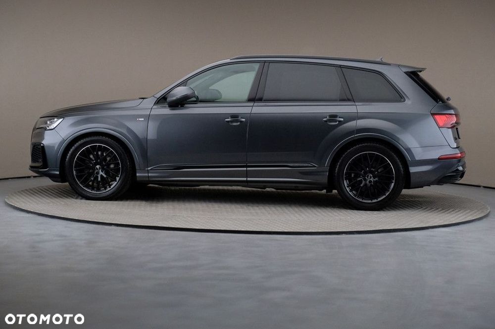 Audi Q7 - 4