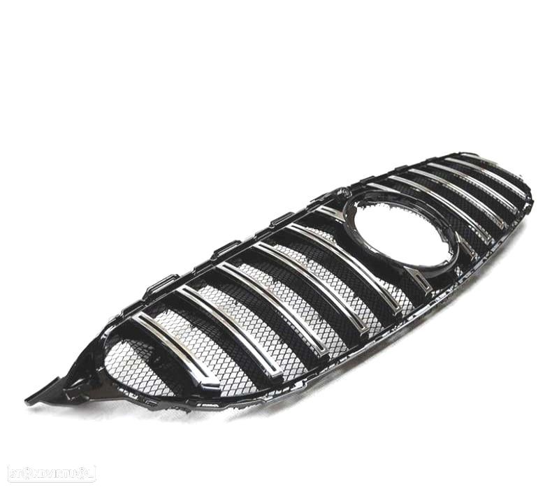 GRELHA MERCEDES W205 18- LOOK AMG GTR PRETO CROMO - 3