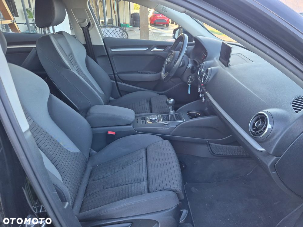 Audi A3 1.6 TDI - 29