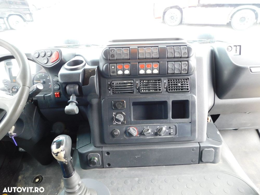 Iveco Ad380t41 trakker - 7