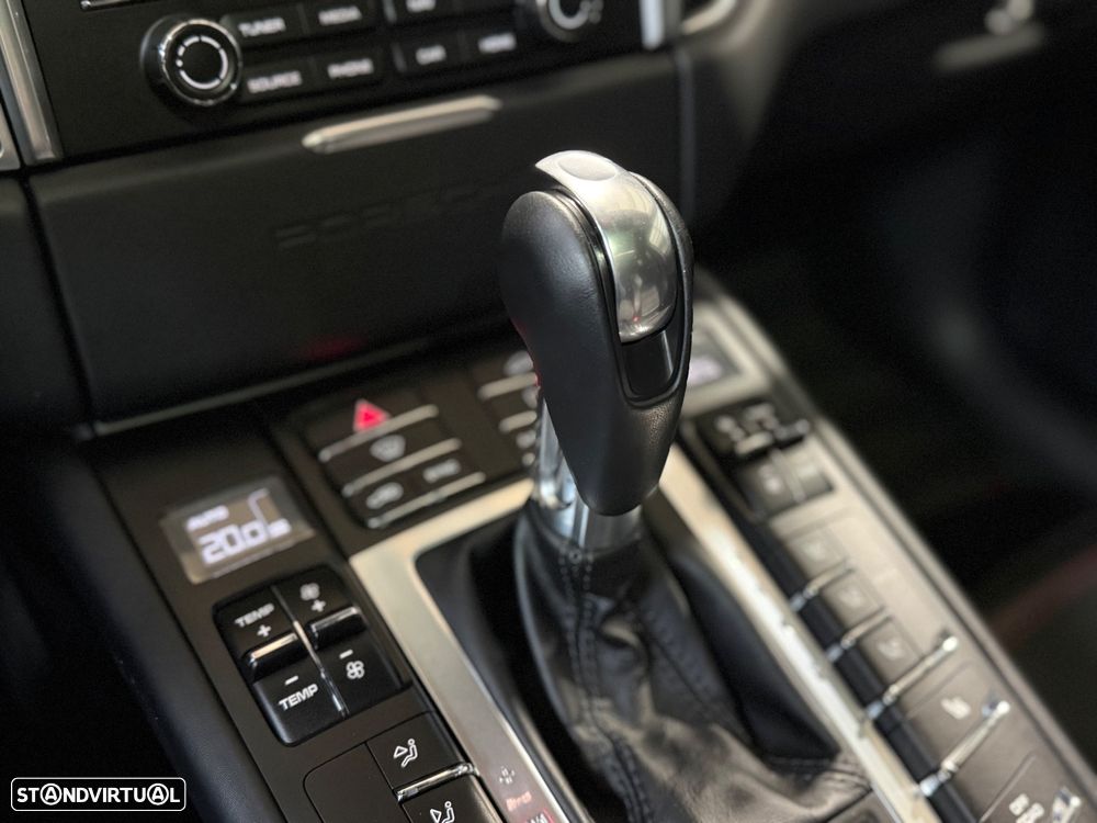 Porsche Macan GTS PDK - 33