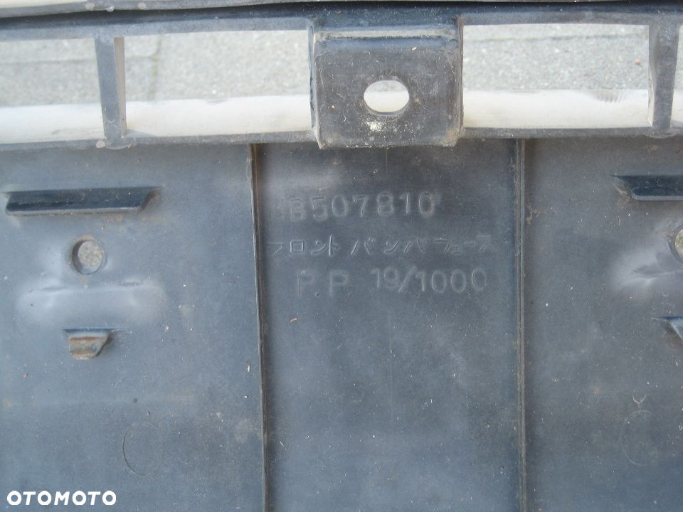 mitsubishi l300 l 300 86-90r zderzak przedni mb507810 - 9