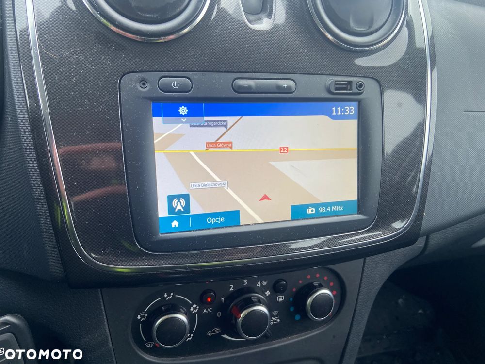 Dacia Logan 1.0 SCe Laureate - 11