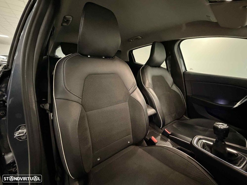 Renault Clio 1.0 TCe Intens - 19