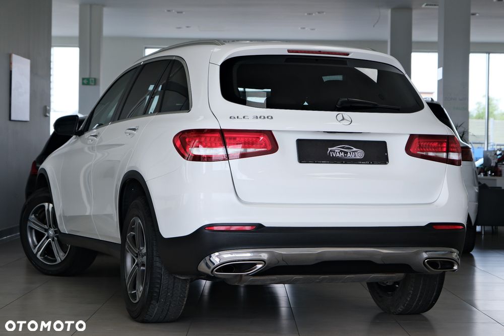 Mercedes-Benz GLC - 11