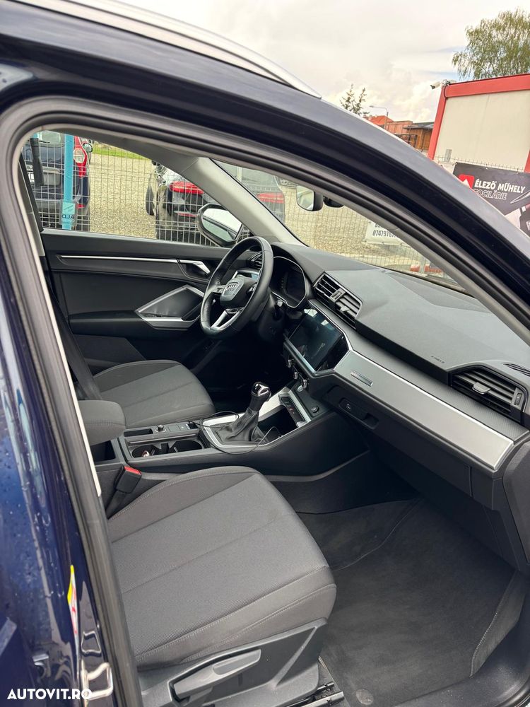 Audi Q3 - 17