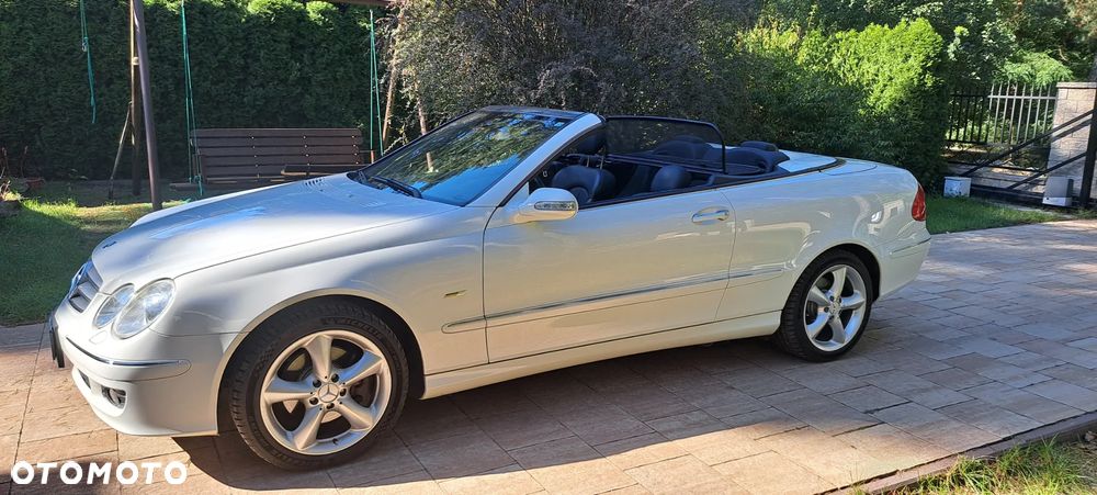 Mercedes-Benz CLK 350 Avantgarde - 9