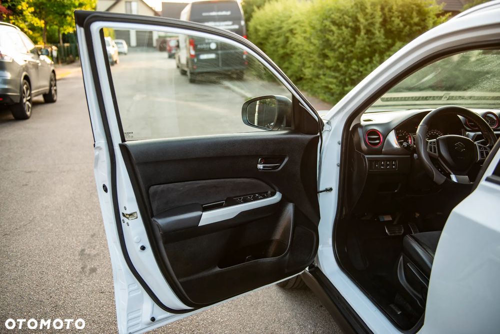 Suzuki Vitara 1.6 (4x4) Allgrip Automatik Comfort+ - 16