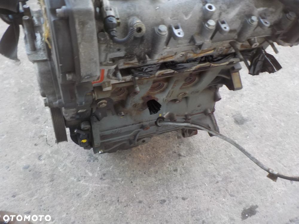 ALFA ROMEO GIULIETTA 2.0 JTD SILNIK Z POMPĄ WTRYSKOWĄ 940A4000 - 8