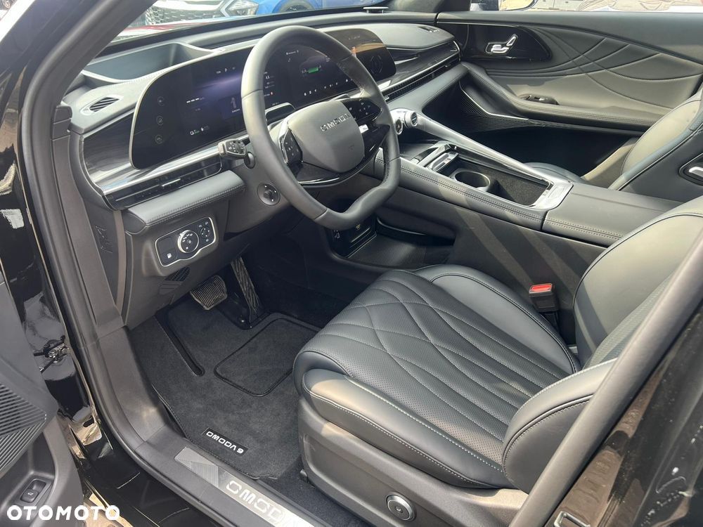 Omoda 9 1.5 Super Hybrid Exclusive AWD - 11