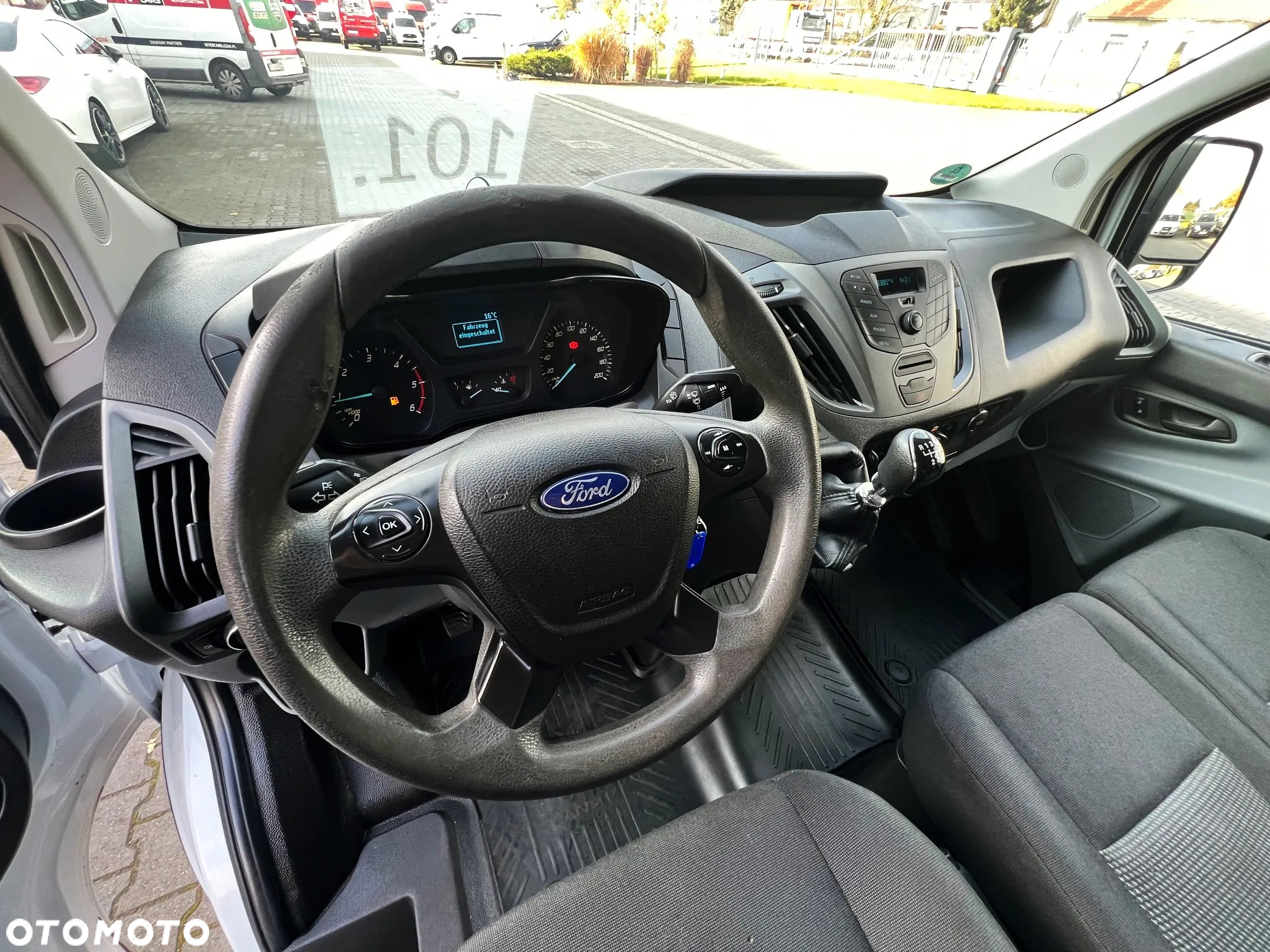 Ford Transit Custom Blaszak Chłodnia Izoterma Zarejestrowany w PL - 8