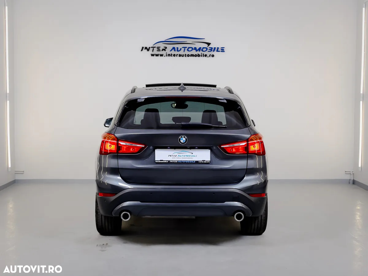 BMW X1 sDrive18d Sport Line - 4