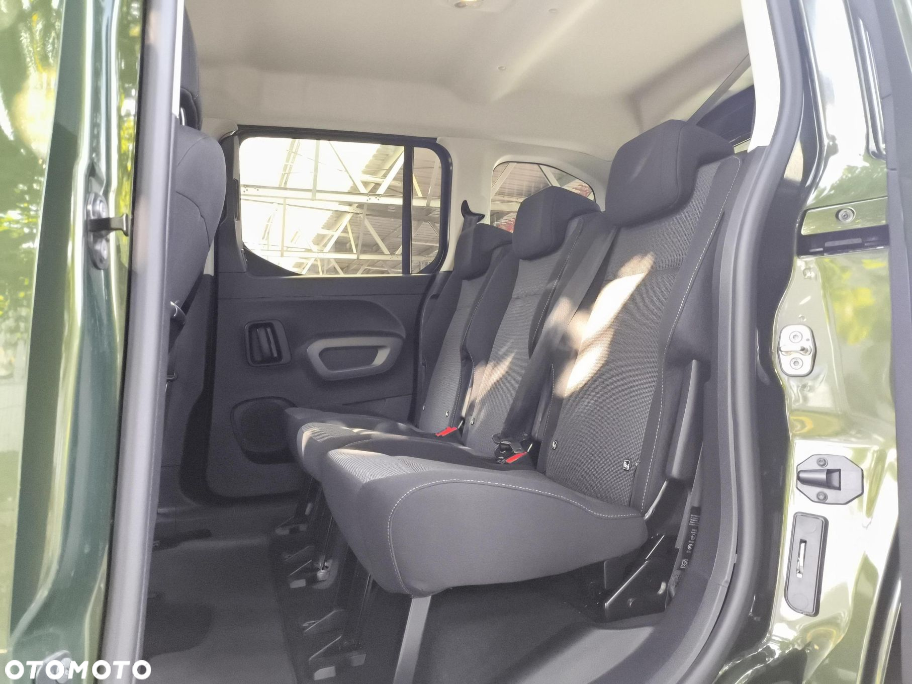 Toyota Proace City Verso 1.5 D-4D Family - 12