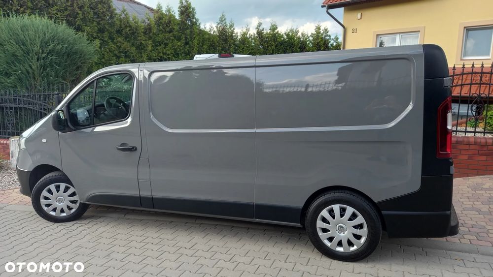 Renault Trafic - 1