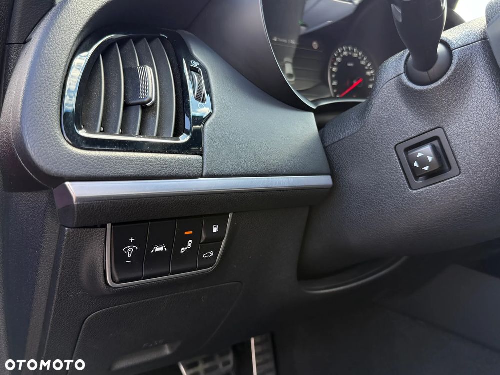 Kia Stinger 2.0 T-GDI GT Line - 25