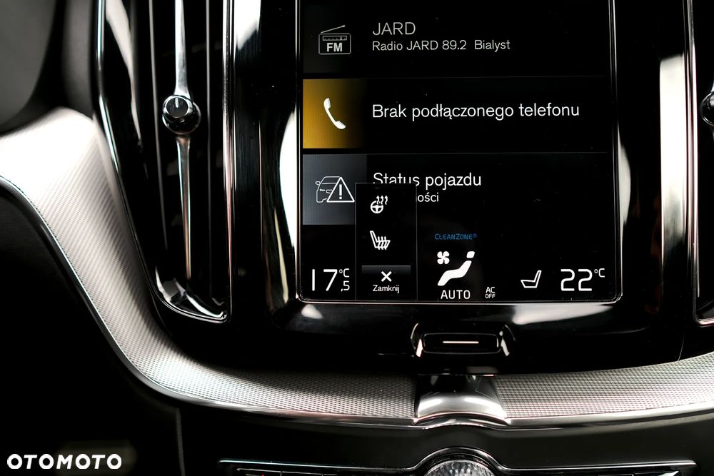 Volvo XC 60 T6 AWD Geartronic RDesign - 34