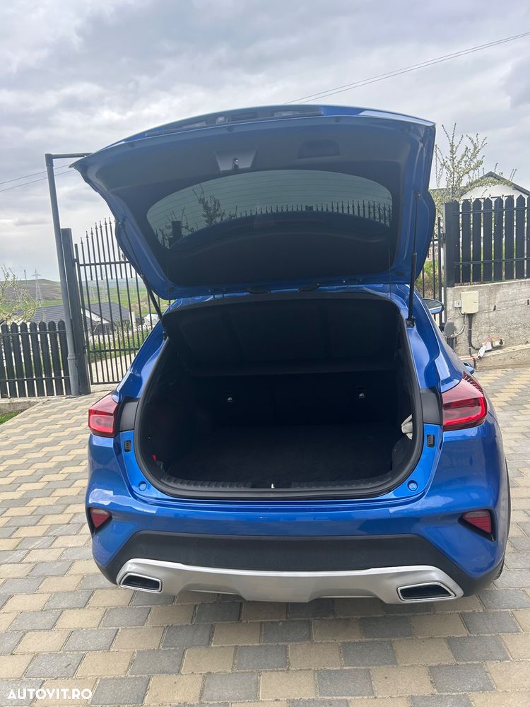Kia XCeed 1.5 T-GDI OPF DCT7 PLATINUM - 7