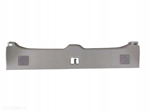 Toyota Land Cruiser 150 plastik bagażnika - 1