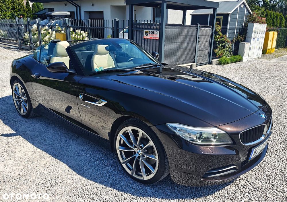 BMW Z4 sDrive28i - 11