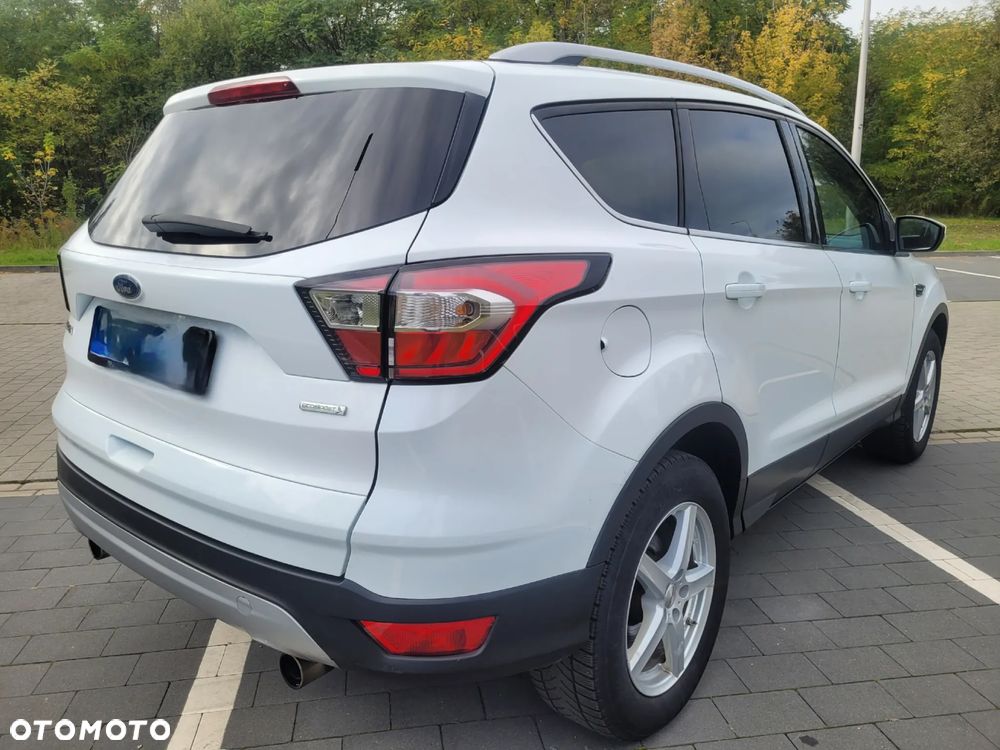 Ford Kuga 1.5 EcoBoost 2x4 Trend - 8