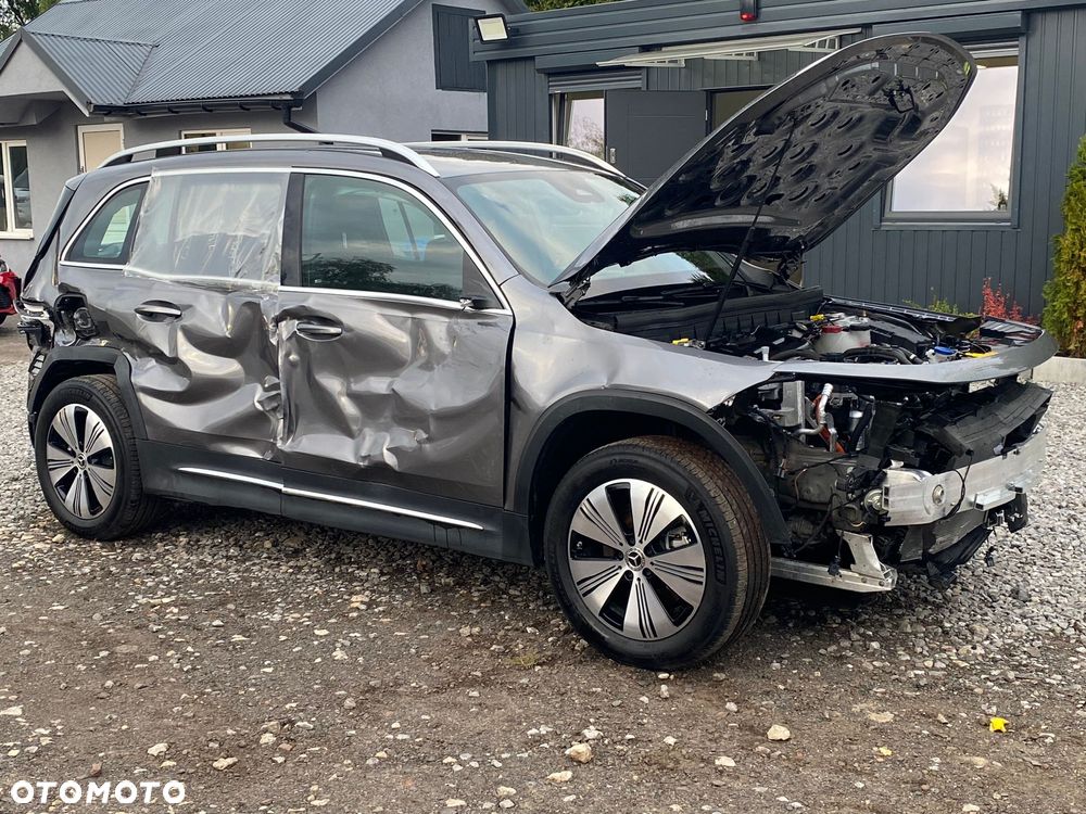 Mercedes-Benz EQB 300 66.5kWh 4-Matic Progressive - 11