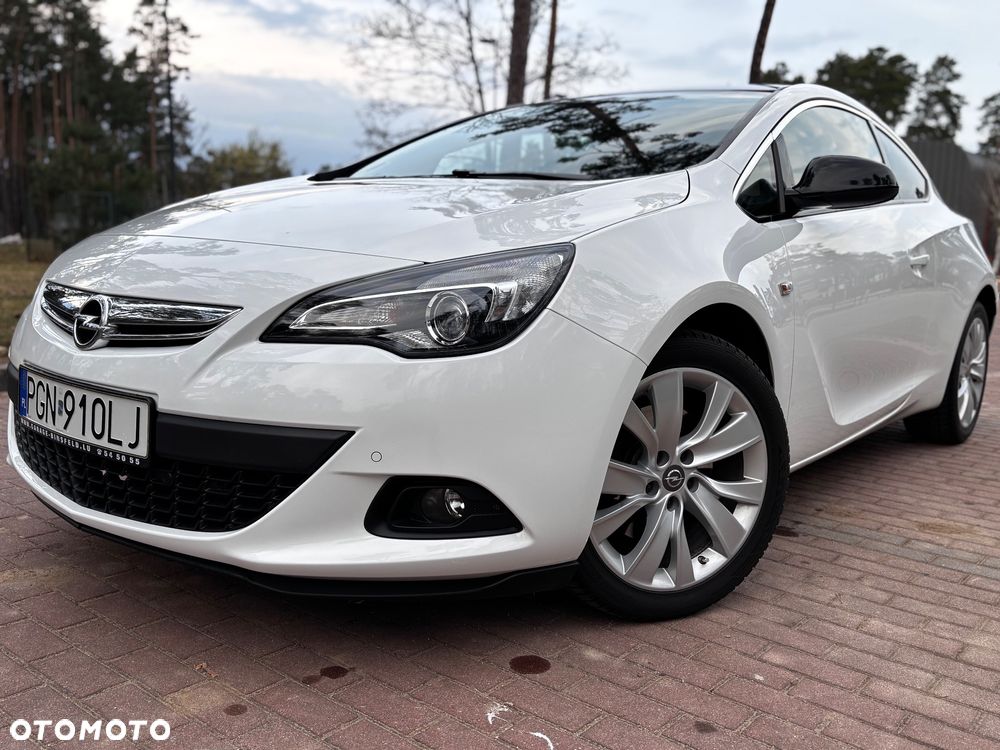 Opel Astra 1.4 Turbo Edition - 1