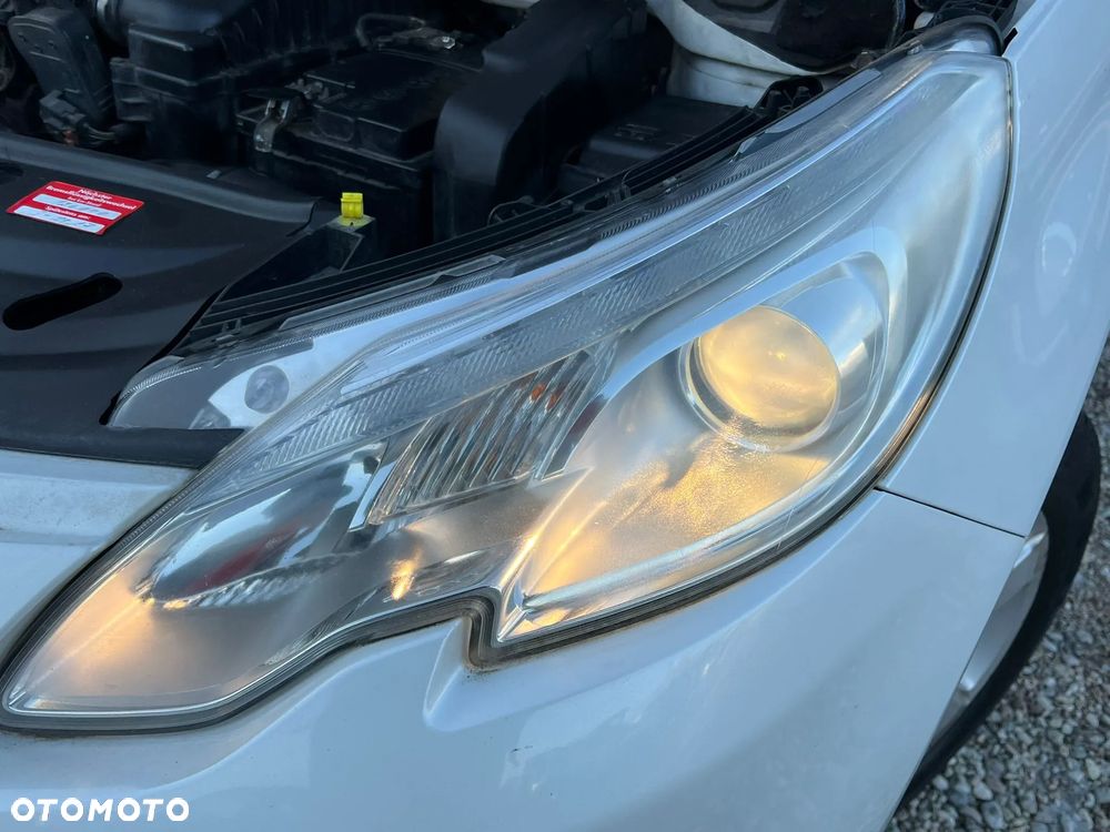 Peugeot 2008 82 VTI Active - 12