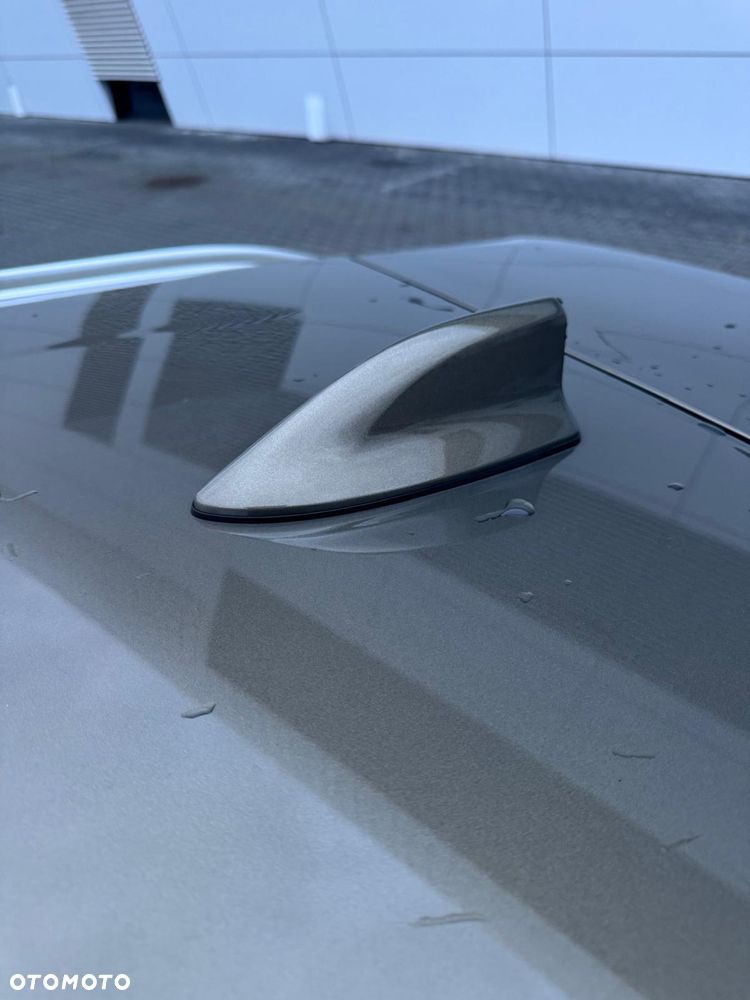 Toyota Corolla 1.8 Hybrid Comfort - 11