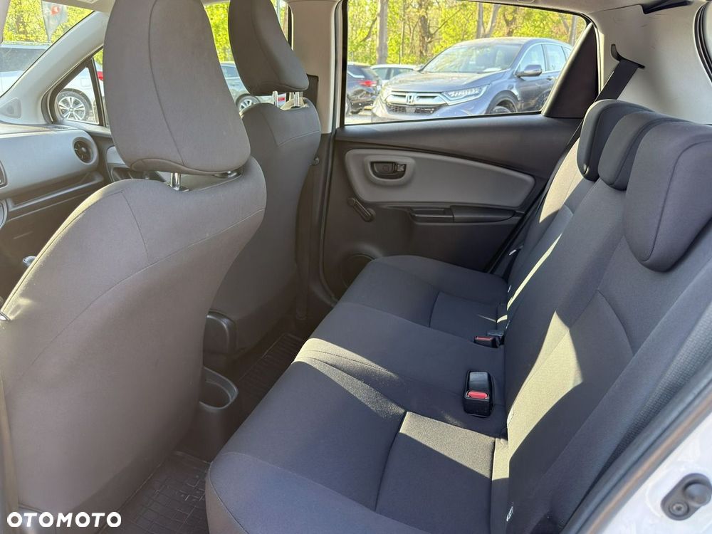 Toyota Yaris 1.5 Active - 13