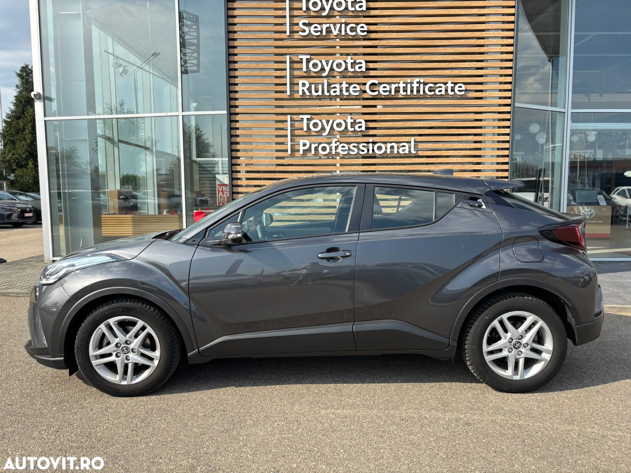Toyota C-HR 1.8 HSD 122 CP 4x2 CVT Core - 6