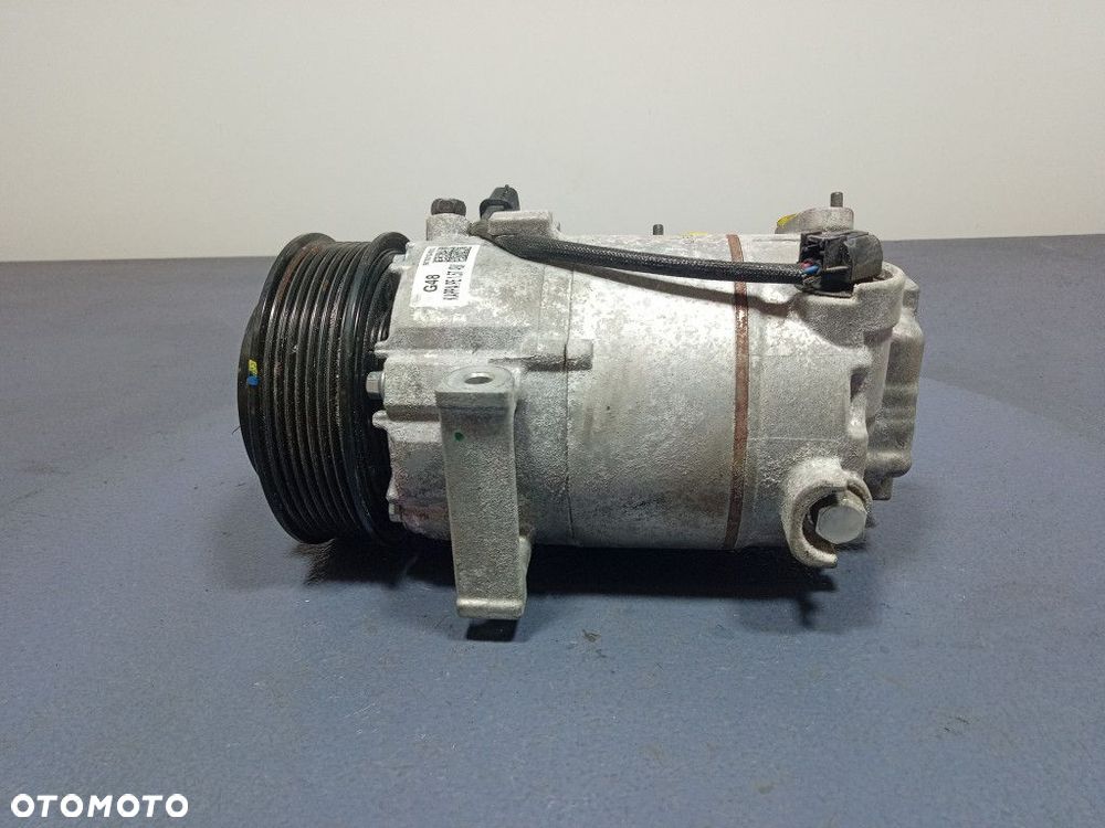 HYUNDAI I30 III 1.5 T-GDI 160 KM SPRĘŻARKA KLIMATYZACJI 97701G4800 - 2