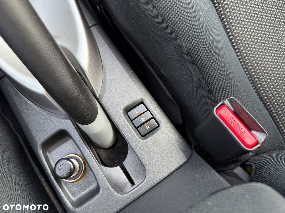 Toyota Auris 1.6 MultiMode Executive - 14
