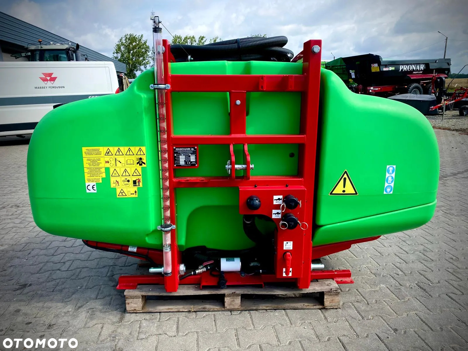 Krukowiak Zbiornik czołowy o pojemności 1500 l (P940/1) - 5