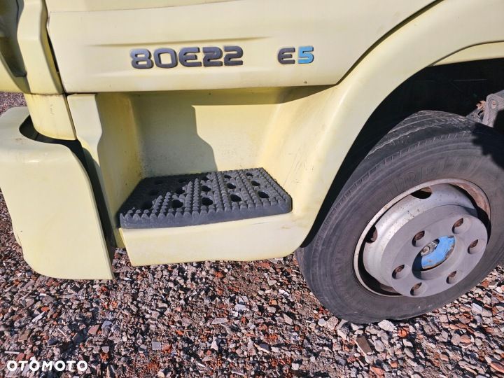STOPNICA LEWA STOPIEŃ LEWY NADKOLE LEWE IVECO EUROCARGO 02-15 rok - 2