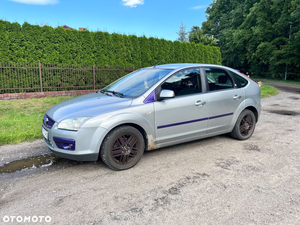 Ford Focus 1.6 16V Ghia - 15