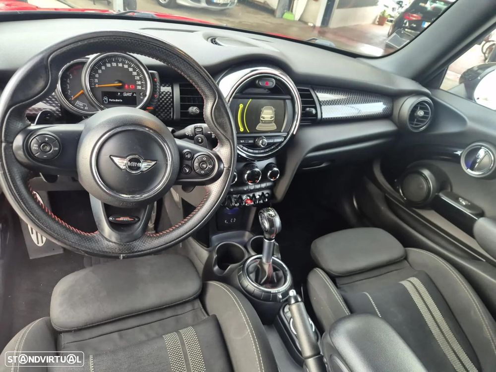 MINI 3 Portas Cooper SD Auto Desportiva - 8