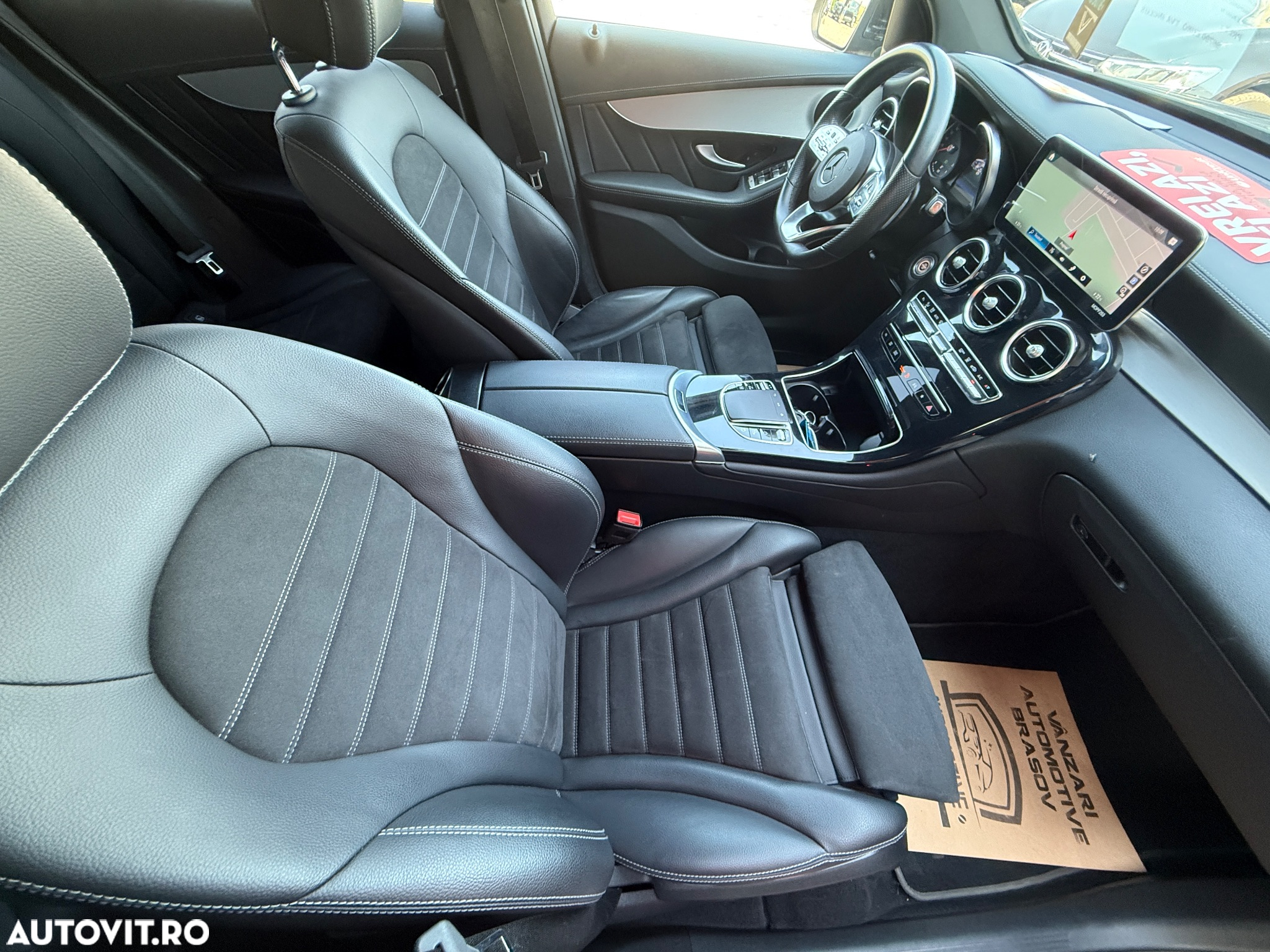 Mercedes-Benz GLC Coupe 300 e 4Matic 9G-TRONIC AMG Line - 23