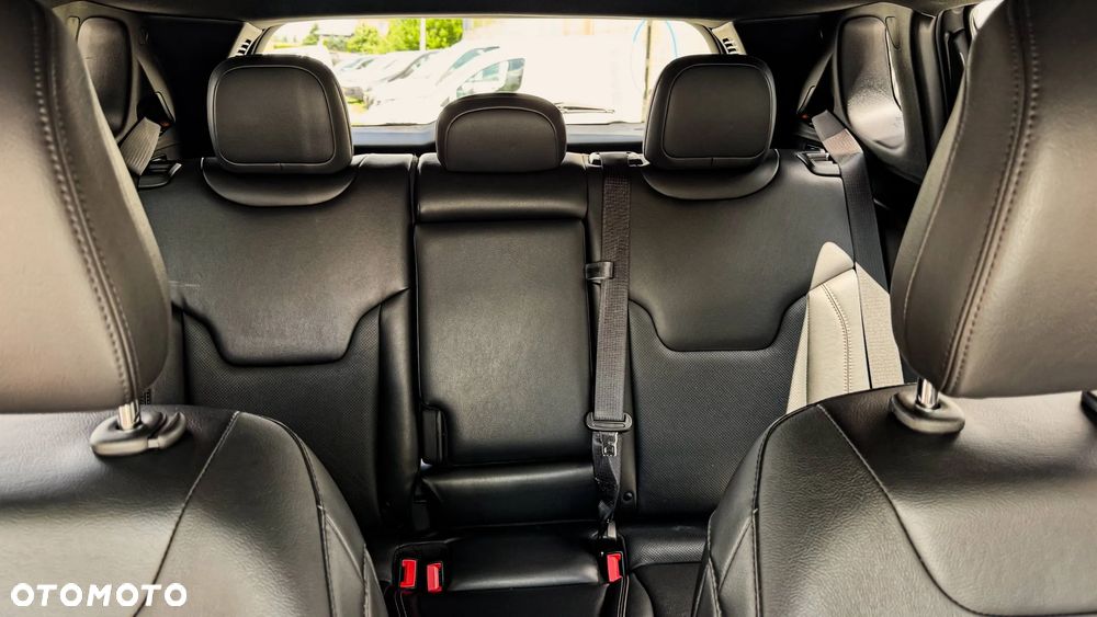 Jeep Compass - 15