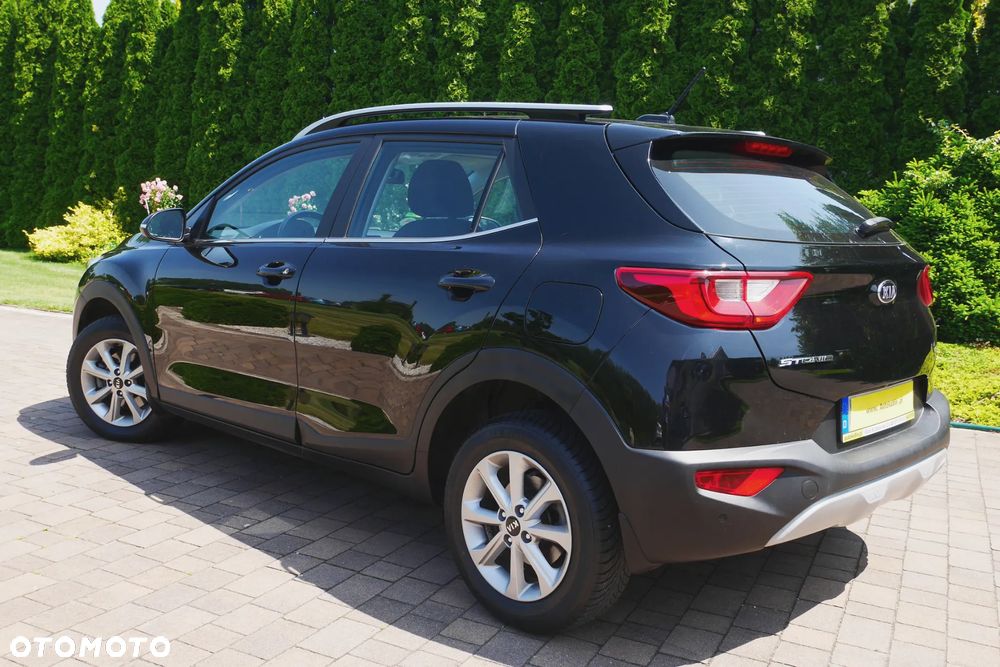 Kia Stonic - 8