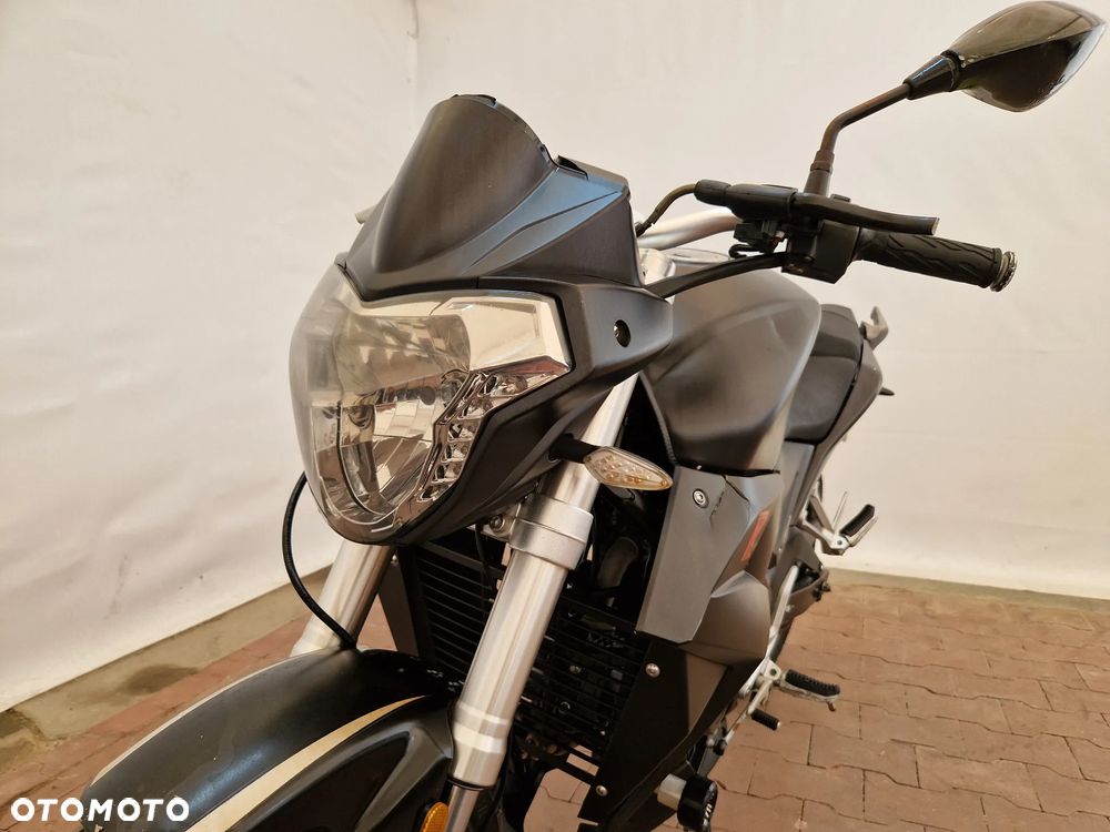 Barton Street-R - 26