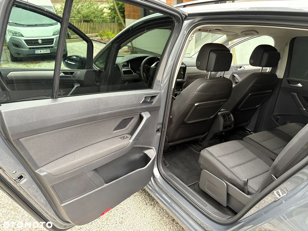 Volkswagen Touran 1.5 TSI EVO Special Edition - 15