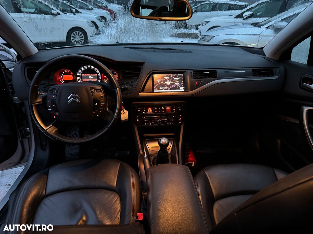 Citroën C5 HDi 135 FAP Exclusive - 5