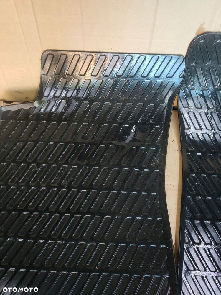 komplet dywaników gumowych audi a4 8e1061501 orginał czarne - 3