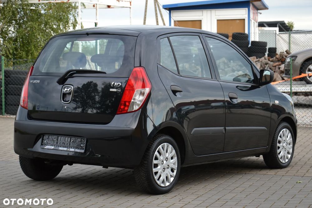 Hyundai i10 1.1 Classic + - 8