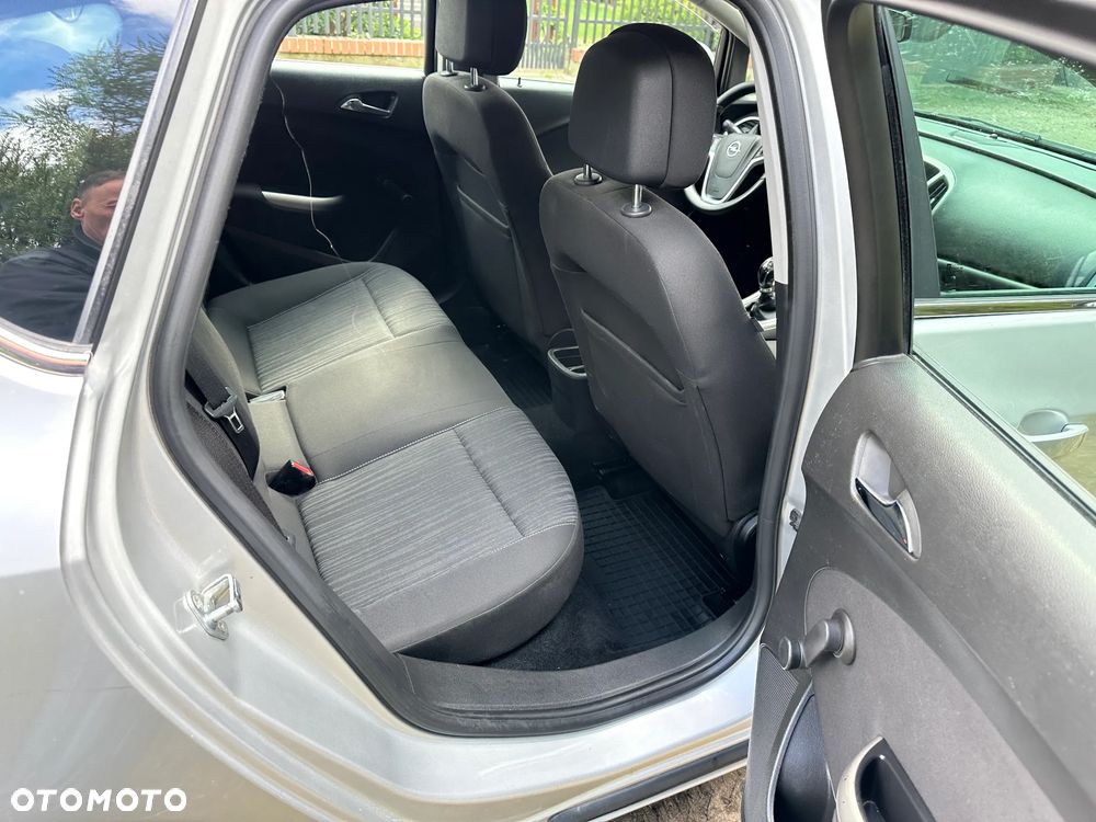 Opel Astra 1.7 CDTI Essentia - 5