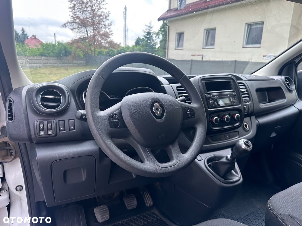 Renault Trafic - 14