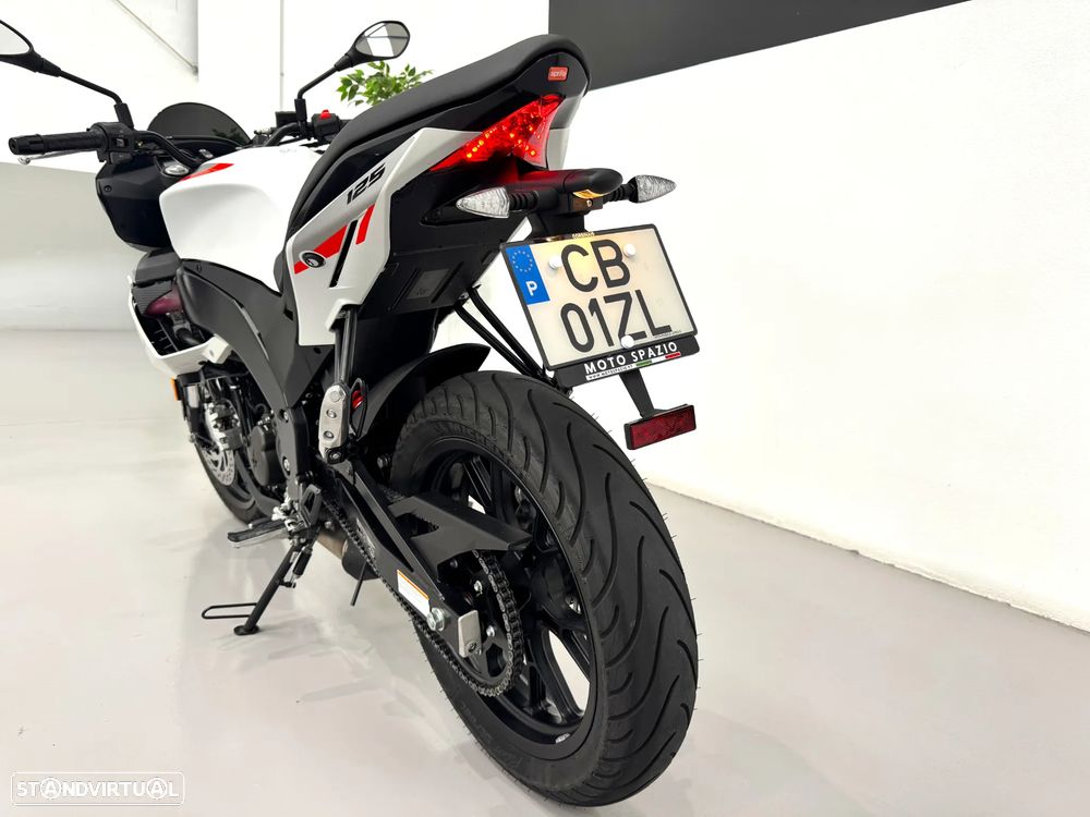 Aprilia Tuono 125 - 16