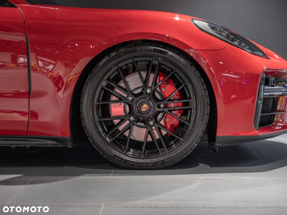Porsche Panamera GTS - 11